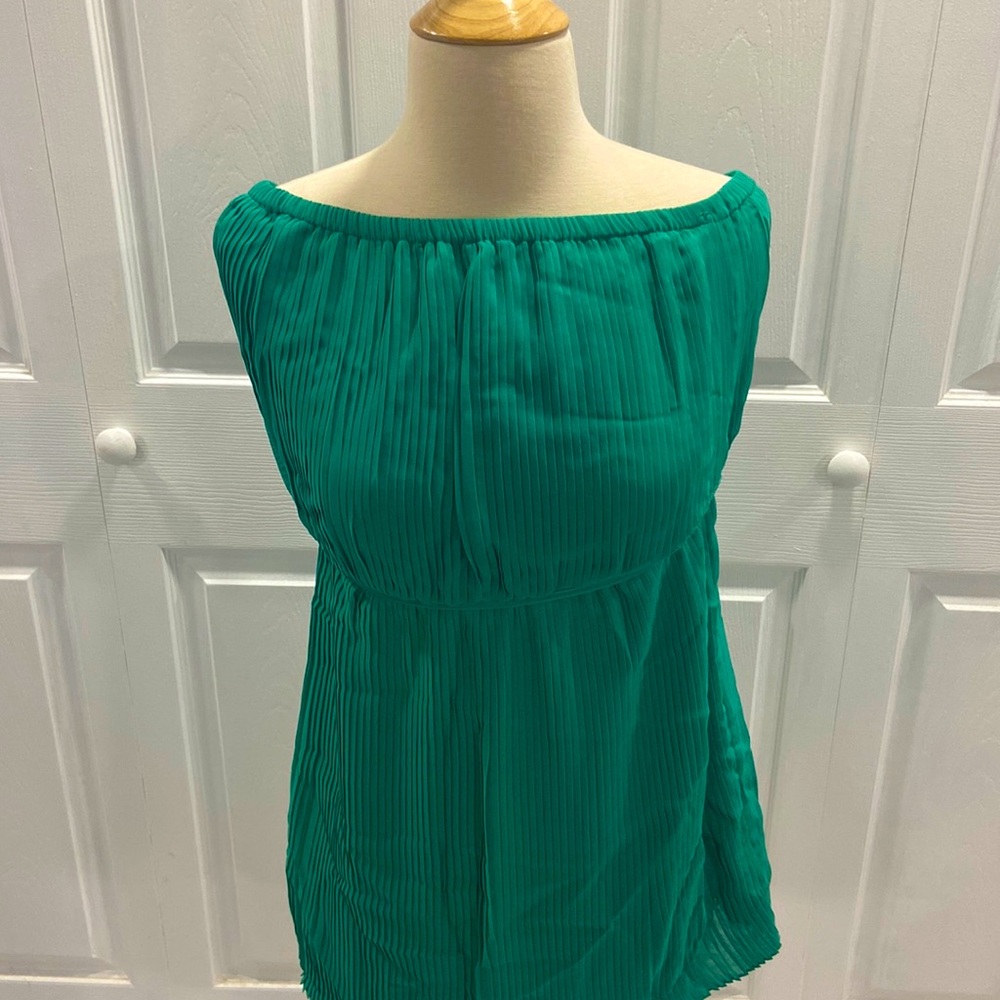 Strapless pleaded dress